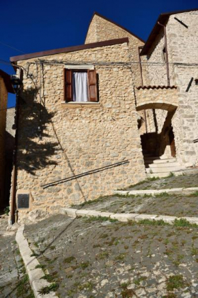 Il Riparo tra le due torri